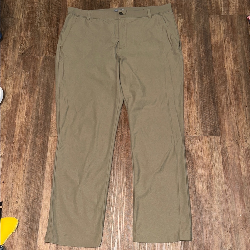 VRST Commuter Pants‎ Tan marked as 38x32 see measurements EUC
